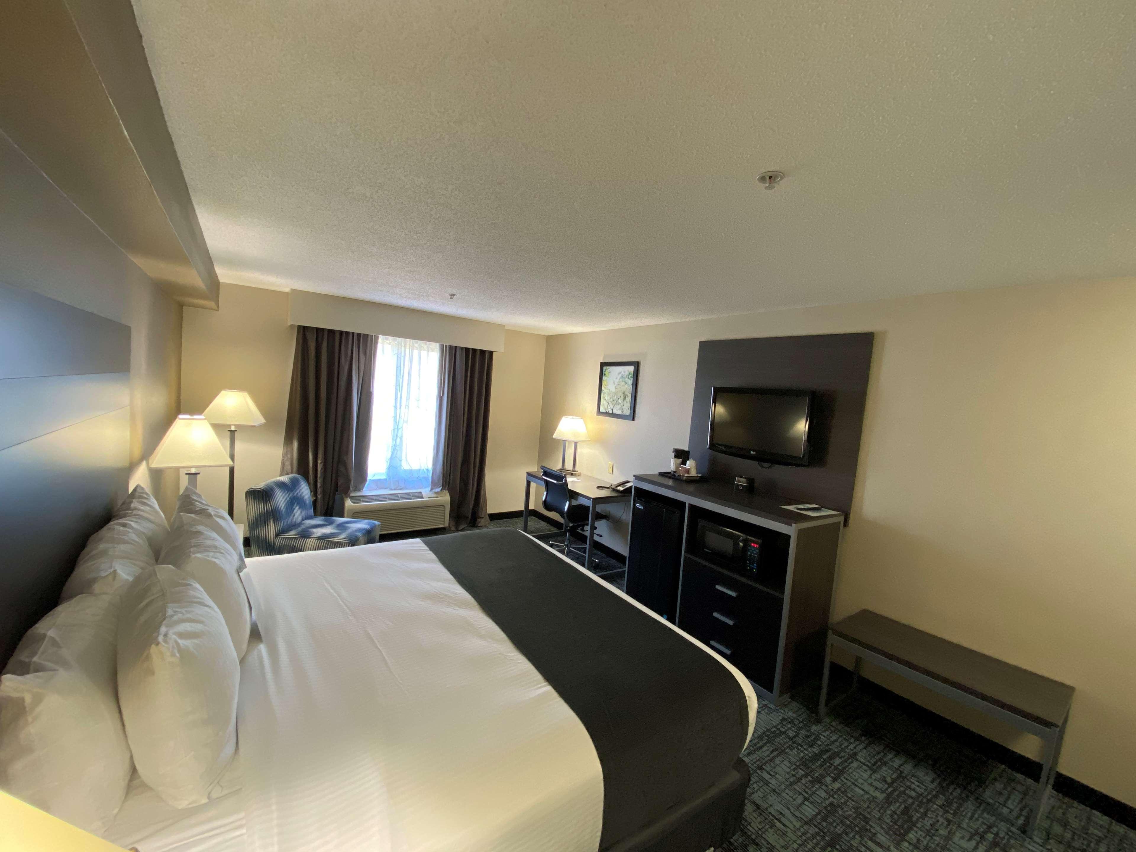 Best Western Smithfield Inn Екстериор снимка