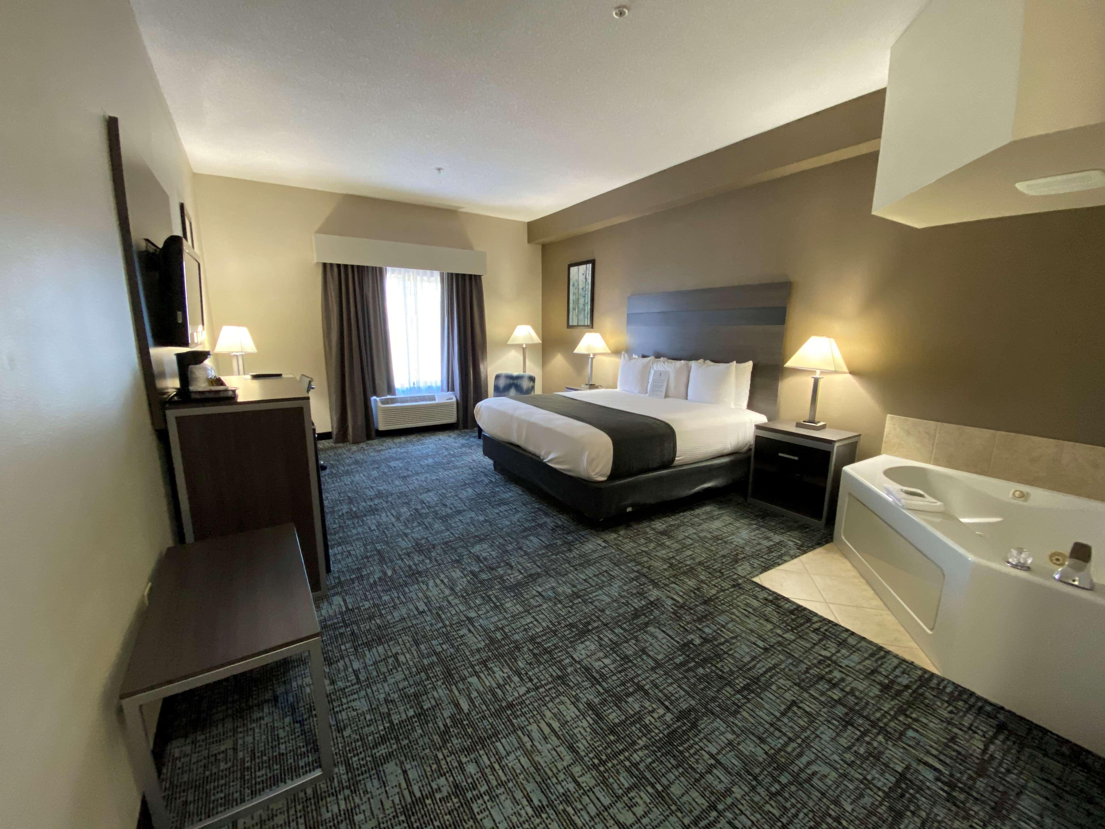 Best Western Smithfield Inn Екстериор снимка