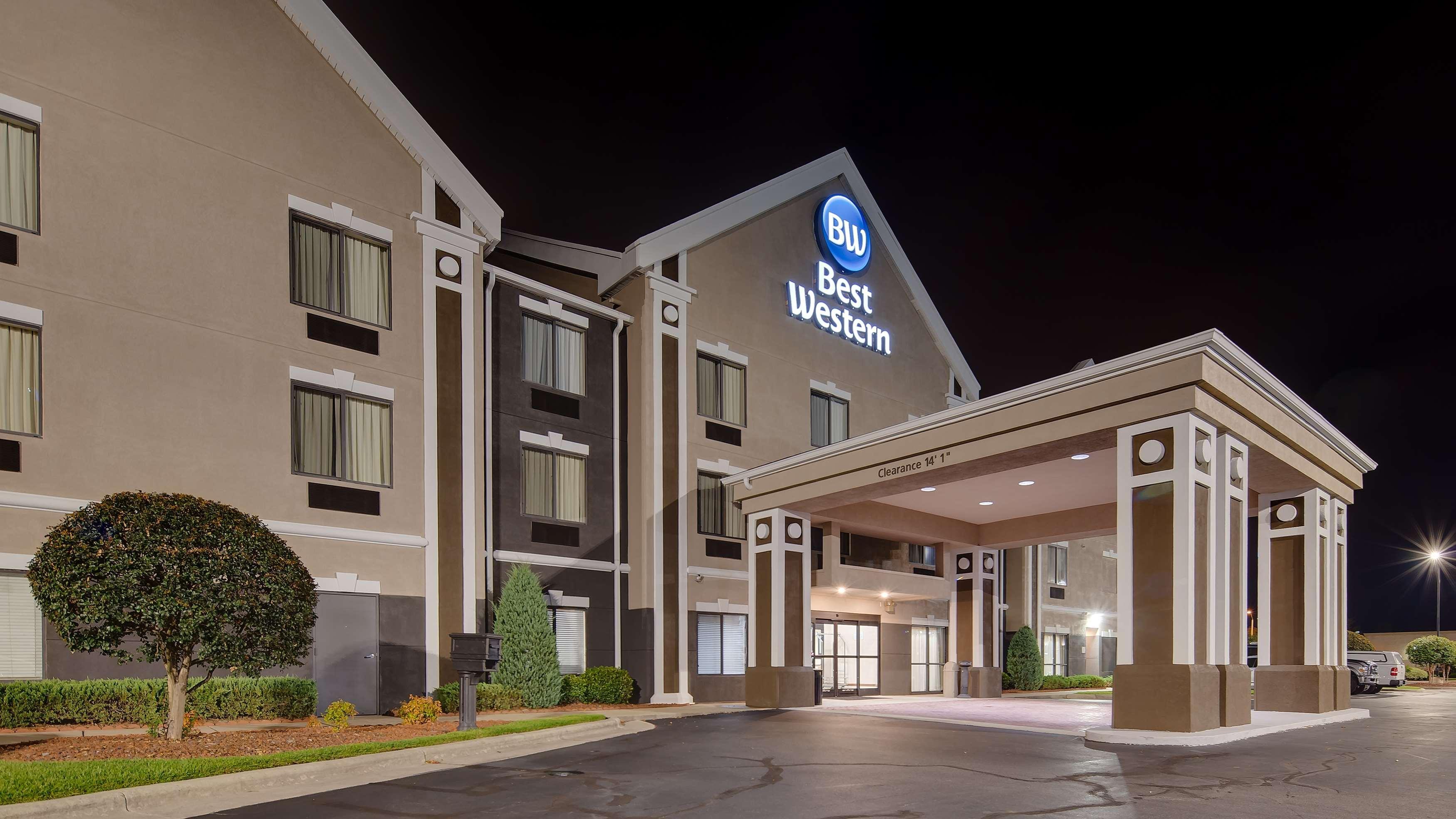 Best Western Smithfield Inn Екстериор снимка