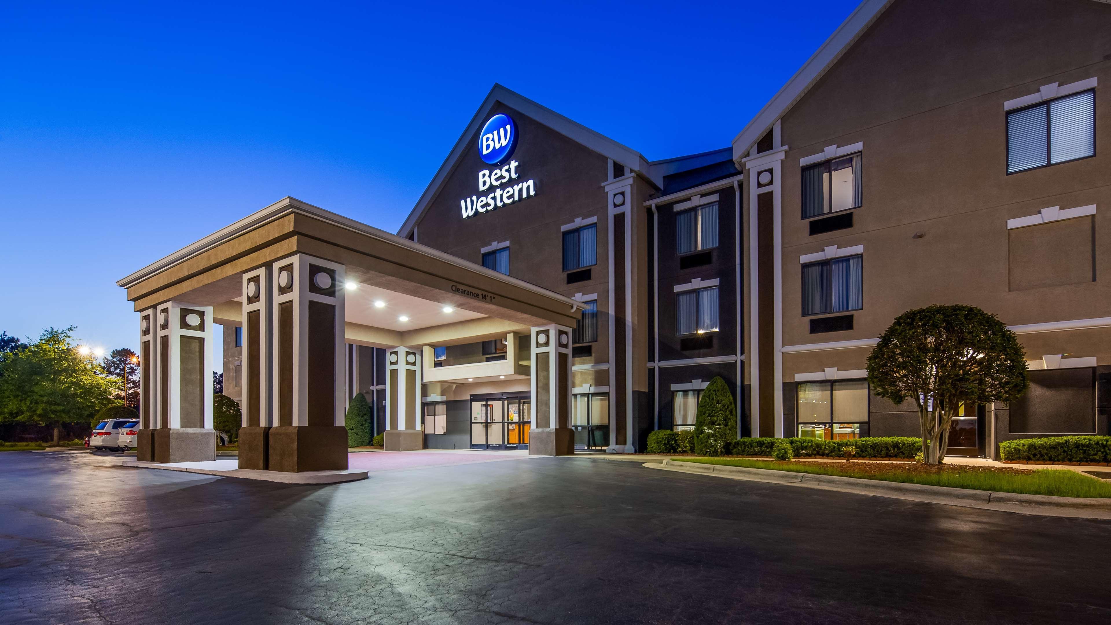 Best Western Smithfield Inn Екстериор снимка