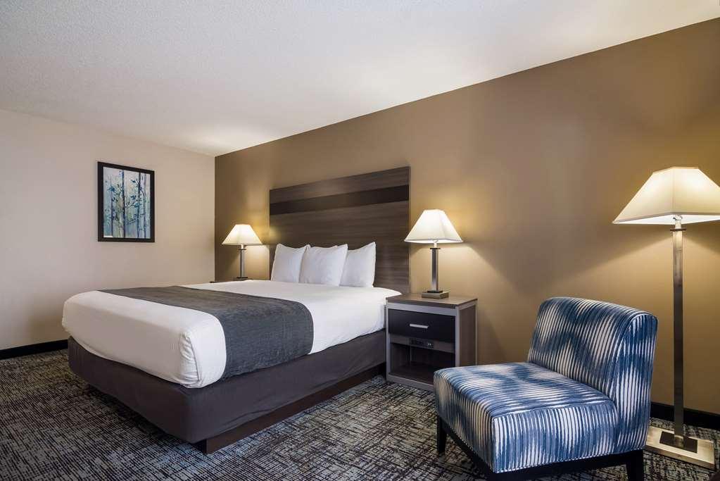 Best Western Smithfield Inn Стая снимка