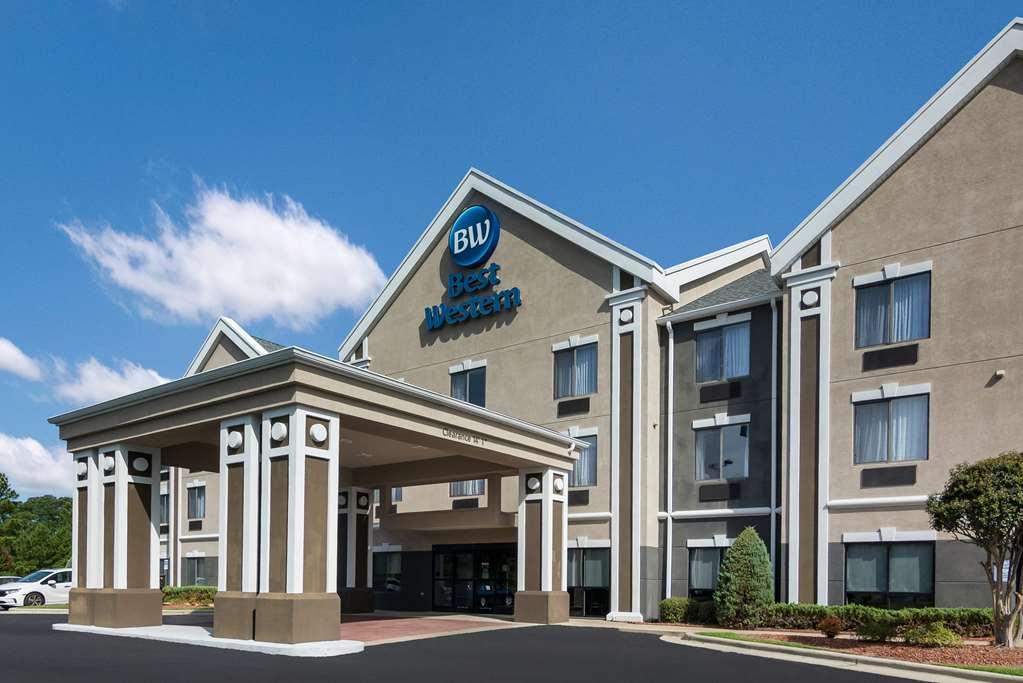 Best Western Smithfield Inn Екстериор снимка