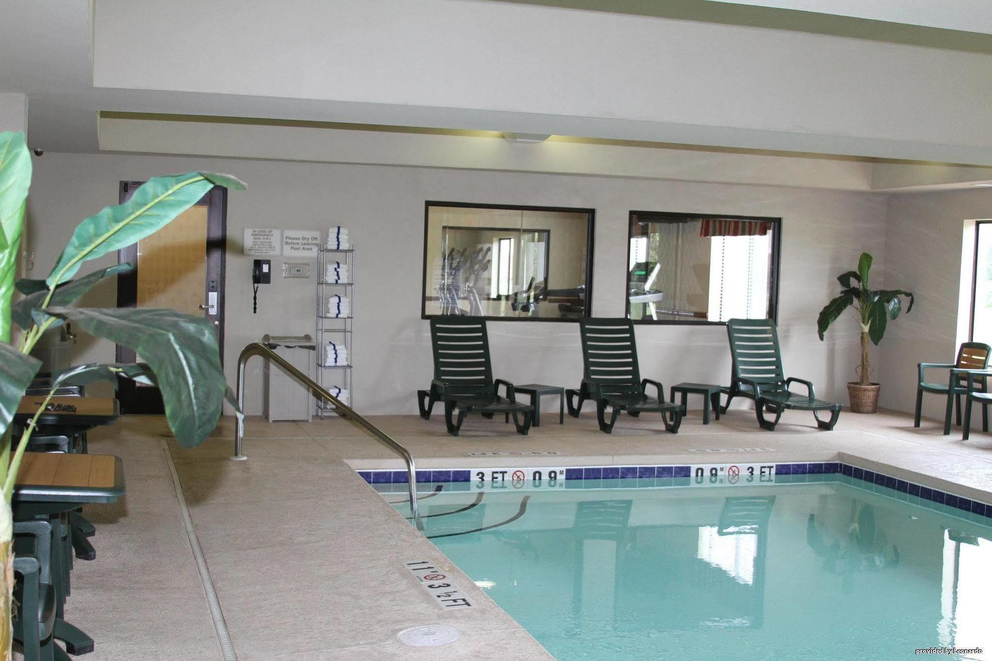 Best Western Smithfield Inn Съоръжения снимка